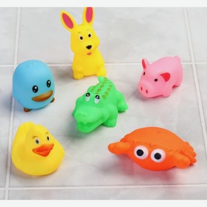 Набор игрушек для игры в ванне «Малыши» , расцветки в ассортименте