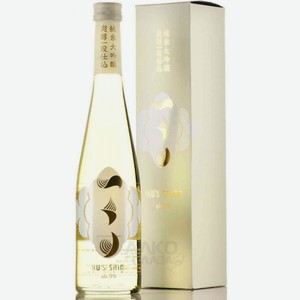 Спиртной напиток Сакэ Ику Сиро в подарочной упаковке 9 % алк., Япония, 0,5 л