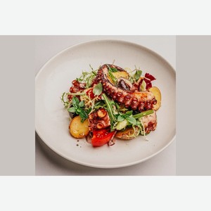 Теплый салат с марокканским осьминогом