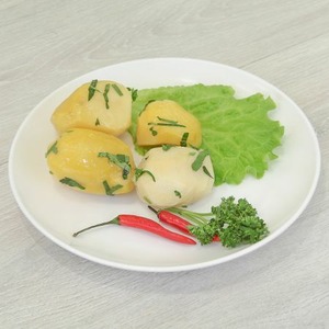 Картофель отварной с зеленью, 200 г