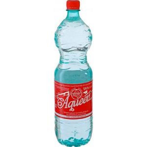 Вода Aqween питьевая природная газированная 1.5л