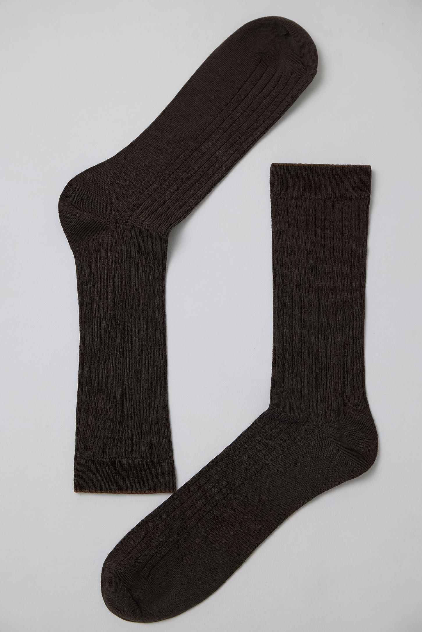 Мужские хлопковые носки средней длины (горький шоколад)